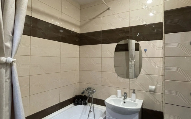 Апартаменты на набережной Ярыгинская 3