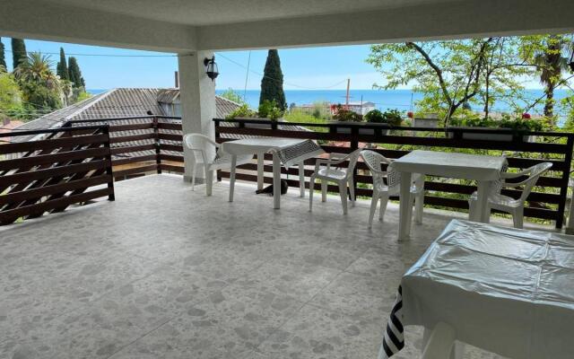 Elida Guest House