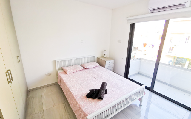 Vasilo Court Seaview City Apartments