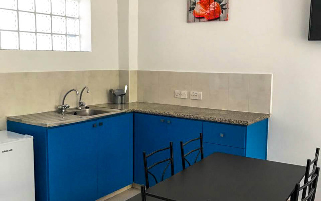 Athinas Court Apart-hotel