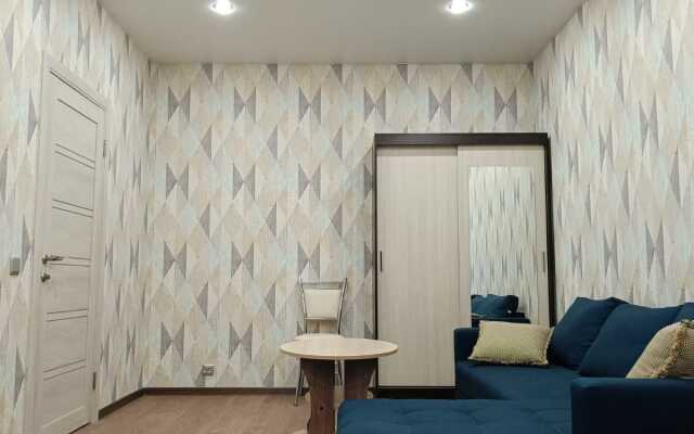 Апартаменты 4-х комнатная на Олимпийской 83