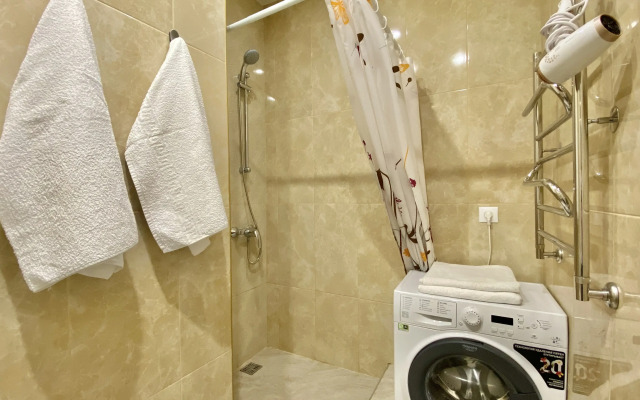 Apartments Alfa Chernomorskaya 10