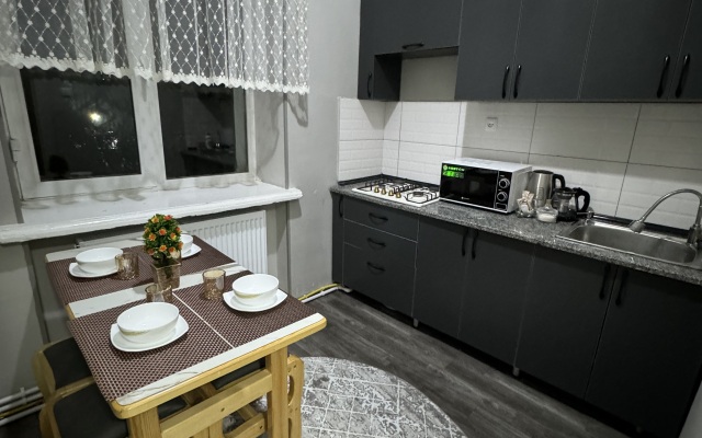 OS Zarhal Apartments