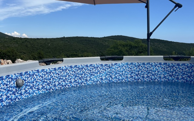 Rose (luštica Bay) Glamping