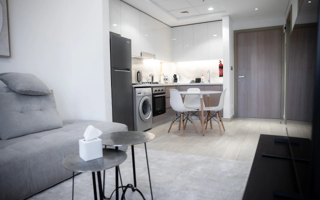 Апартаменты Welcome Home in Azizi Riviera 39