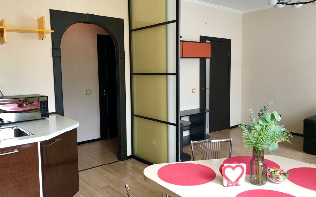 Апартаменты LIKE HOME APARTS Центральная 52/1