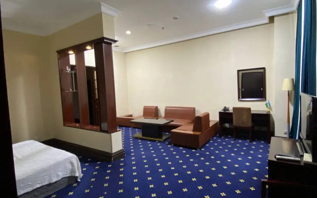 Hamkor Hotel