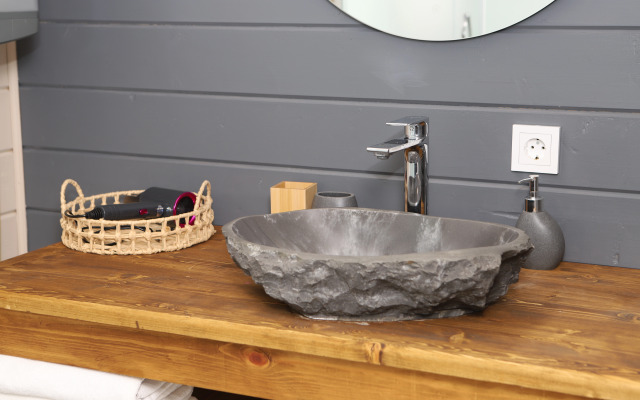 Частный дом Двухэтажный барнхаус с видом на горы