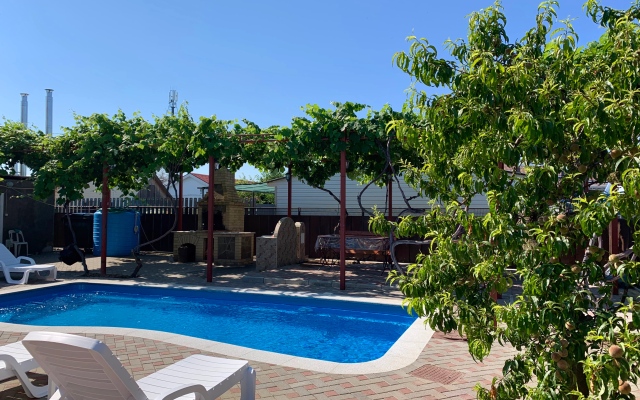 Nadezhda Guest house