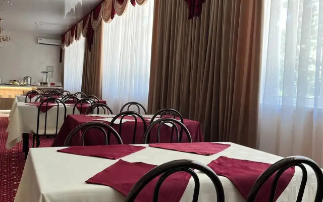 Morein Hotel