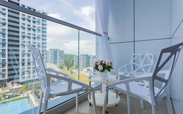 Na Yasnogorskoy 16/2k6 Apartment