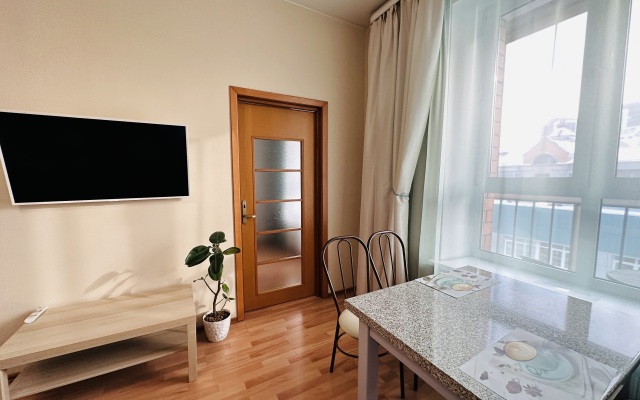 Nasutki38 Tsentr Biryuza Apartments