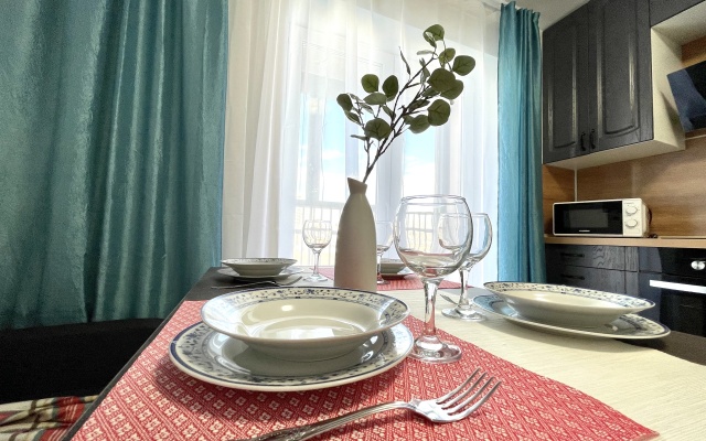 2 Nochi Na Prospekte Starorusskiy 11 Flat