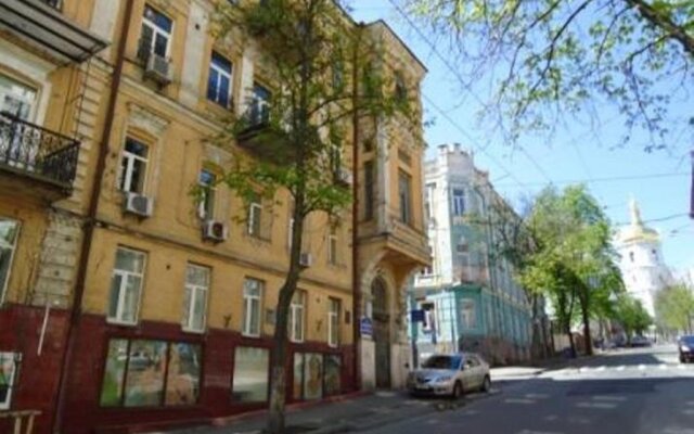 Center Zankovetskoy 6 Apartments