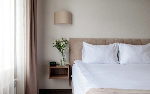 Staryij Dvorik Na Orlovskoj Hotel