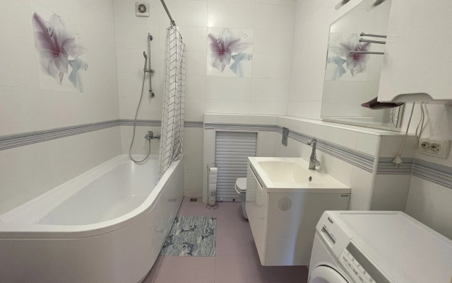 Na Ulitse K. Marksa 17 Apartments