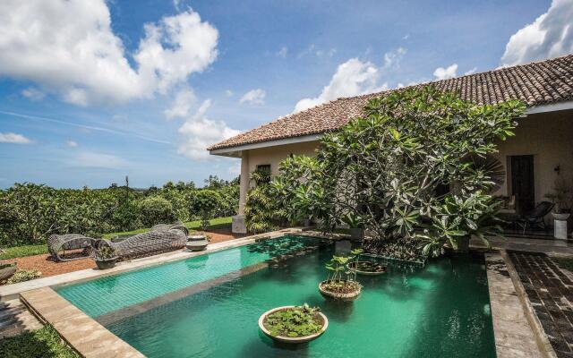 Mayurana By Edwards Collection Villa