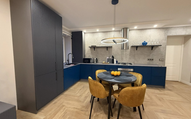 Na Verkhnem Prudu Apartments