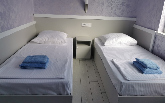 Zvezdny Hotel