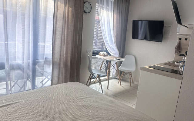 U morya v Madrid Park 2 Apartments