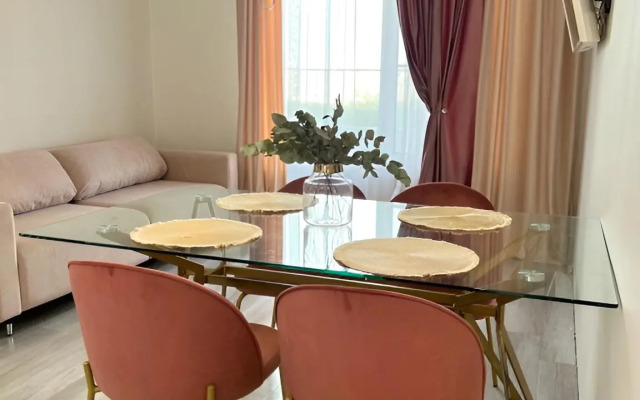 100 Kvadratov s Dizaynerskim Remontom Private House