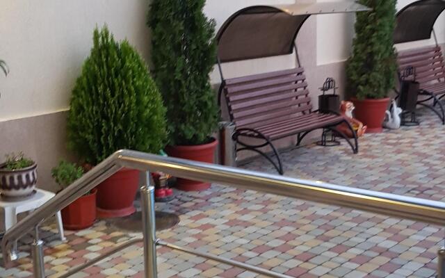Feniks Mini Hotel