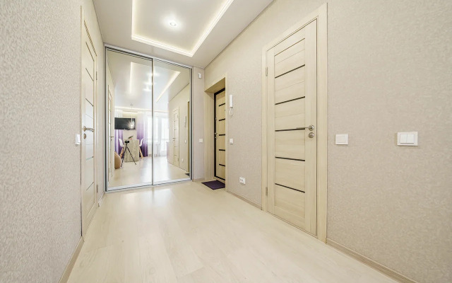 V Novostrojke Na Vyisokom Etazhe Apartaments