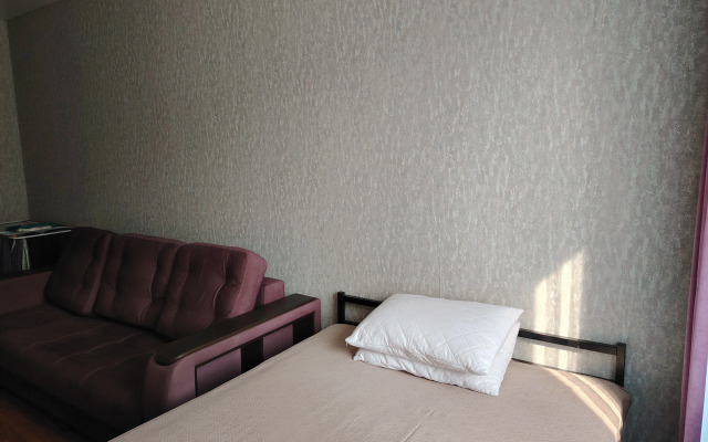 Квартира Трехкомнатная на Коммунистическом 35