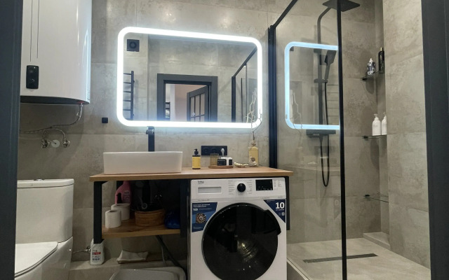 S Sovremennym Dizaynom I Mebelyu Flat