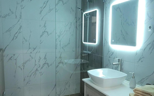 Квартира Уютная Студия в Зеленом Уголке Города