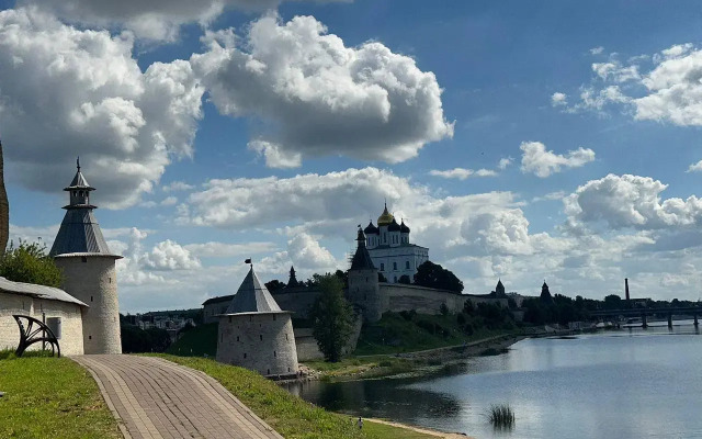 Izumrud Na Naberezhnoy U Kremlya Flat