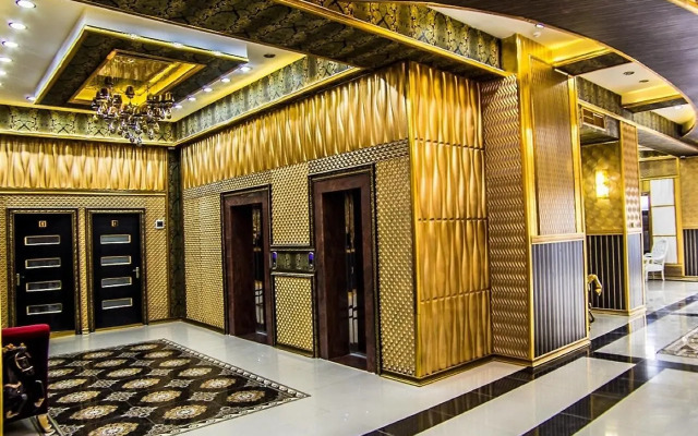 Amazon Hotel