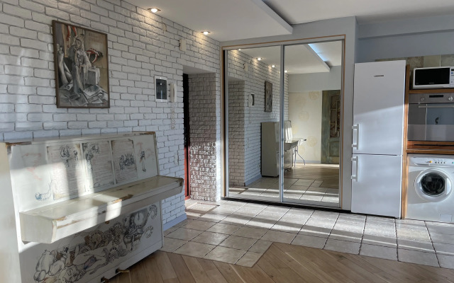 Artflet Flat