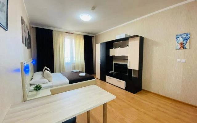 Na Yubileynom prospekte Flat
