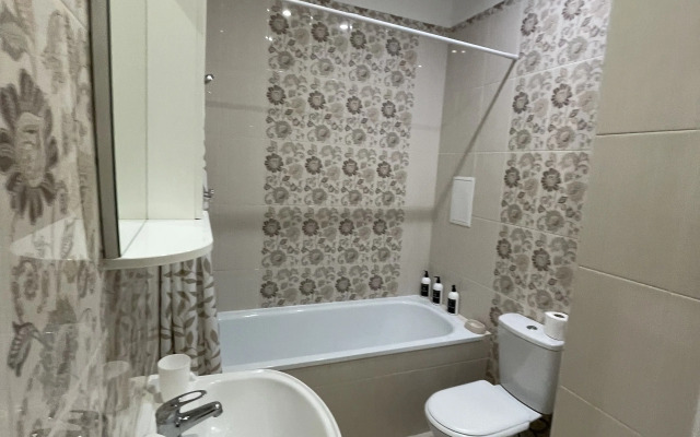 V Atmosfernom Tsentre Nemetskoy Derevni Flat