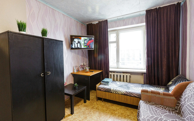 Квартира Двухкомнатная SmolSutki на Нормандии-Неман д.30