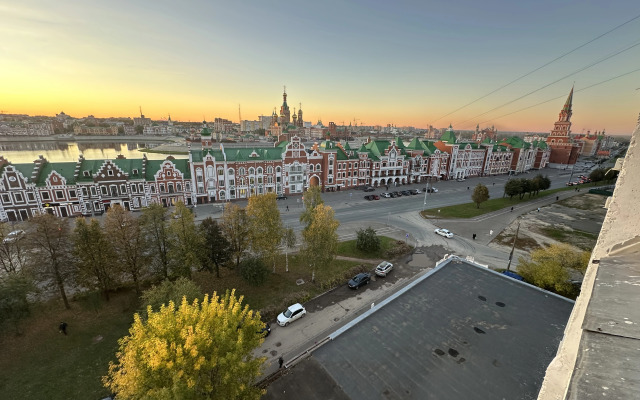 V Tsentre S Shikarnym Vidom Na Naberezhnuyu Bryugge Flat
