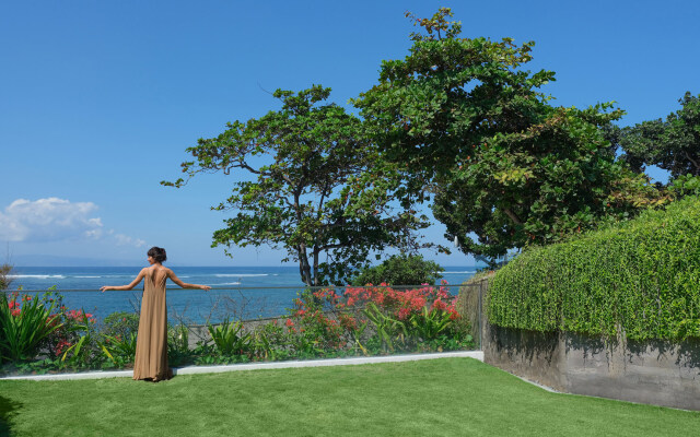 Maya Sanur Resort & Spa Hotel