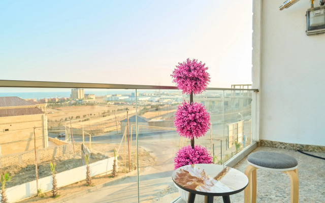 Premium Sea View Hotel & Hostel