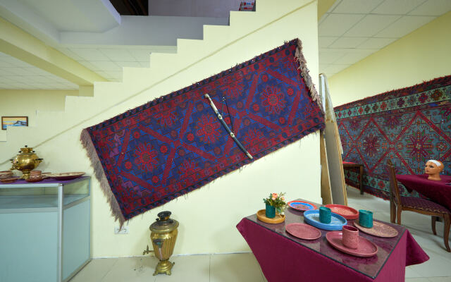 Отель Дербент