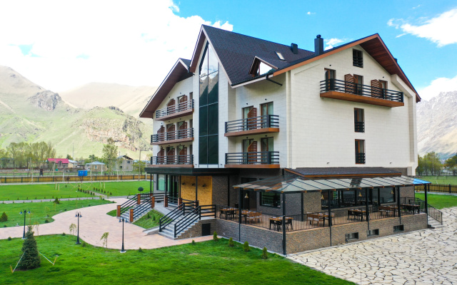 Отель Suatis Resort Kazbegi