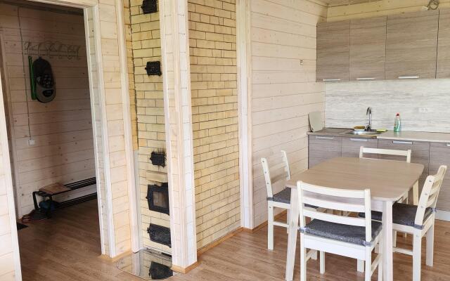 Domik Na Ozere Guest house
