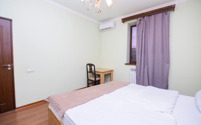 Хостел FAVORIT