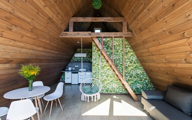Yakshino Private House