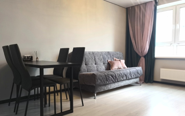 Uyutnaya Yevrodvushka Flat