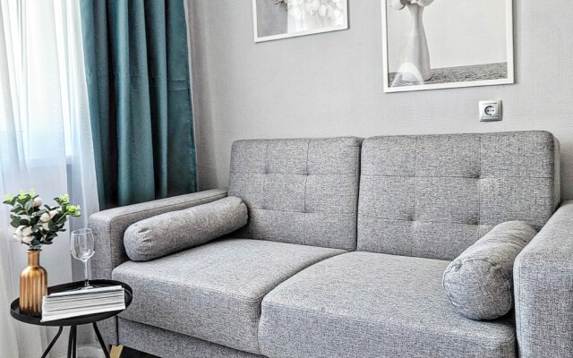 Квартира Трехкомнатная у Парка с Озером