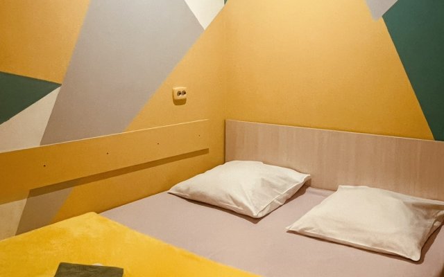 London Mini Hotel