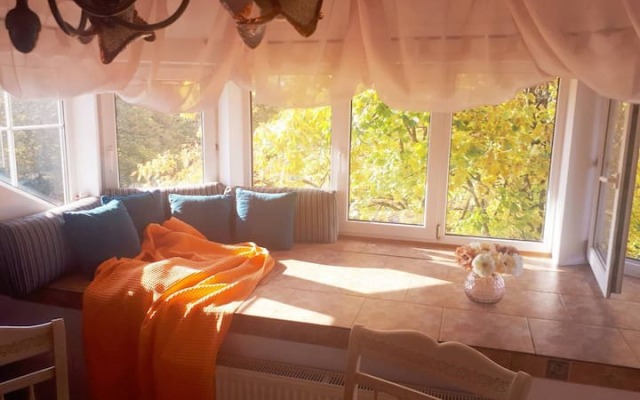 Апартаменты у парка королевы Луизы