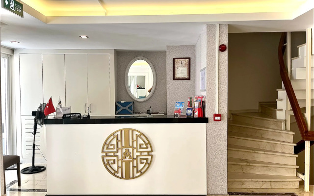 Pera Arya Hotel
