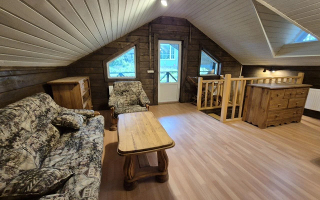 Частный дом Загородный дом Suki Rent у озера